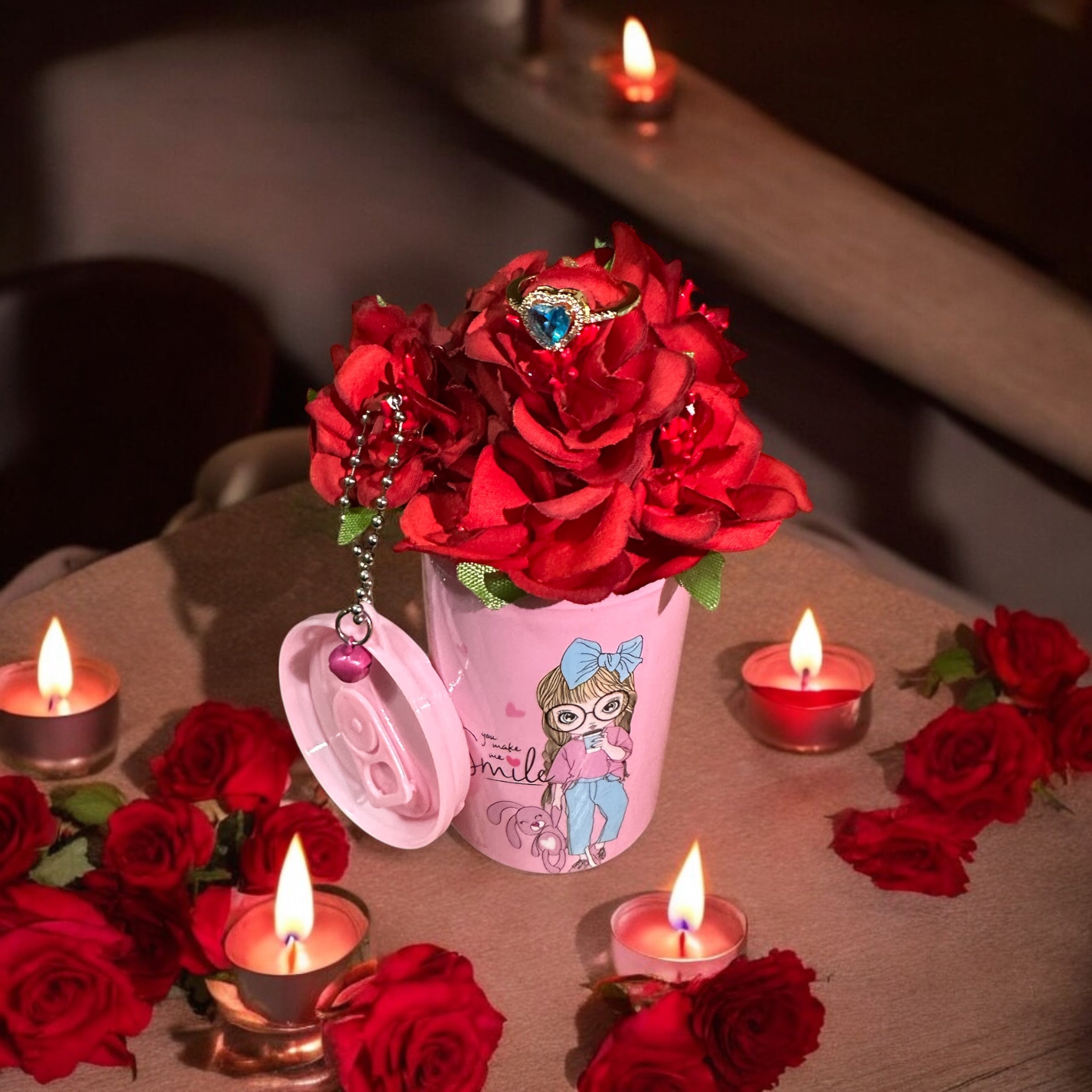 Überraschungsgeschenkbox mit Blumen und verstecktem Ring