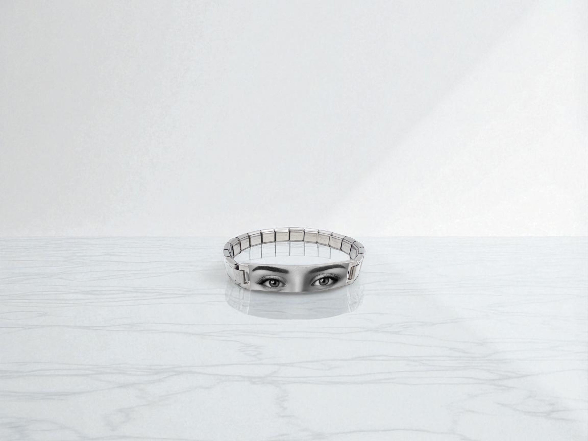 Charm-Armband mit Augenmotiv